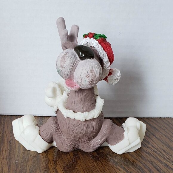 5 Inch Hand Painted Resin Ice Skating Moose Figurine - Picture 1 of 4